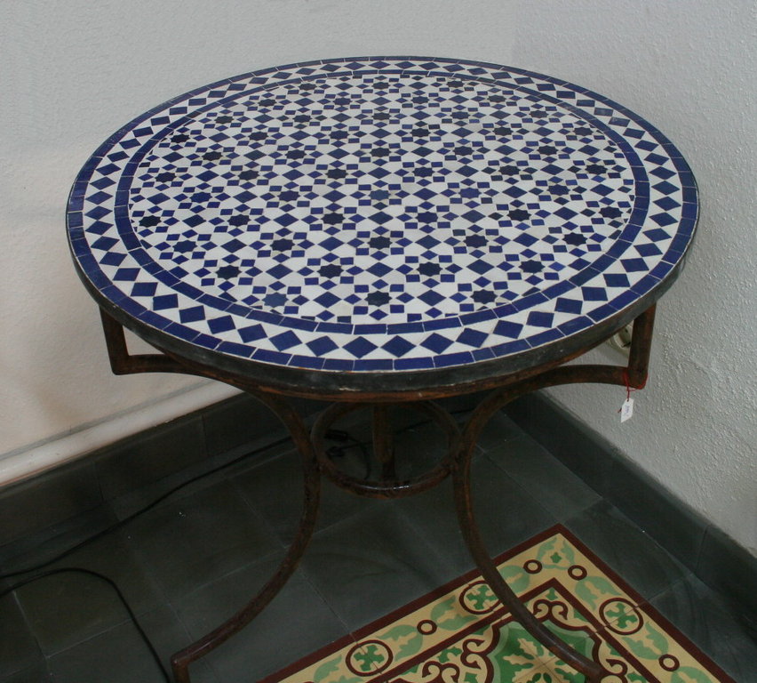 marokkanischer Mosaiktisch rund 70 cm Tischplatte Handarbeit